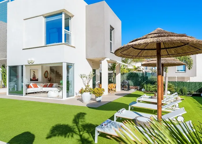 Villa Oasis Buddha Garden By Sunkeyrents *