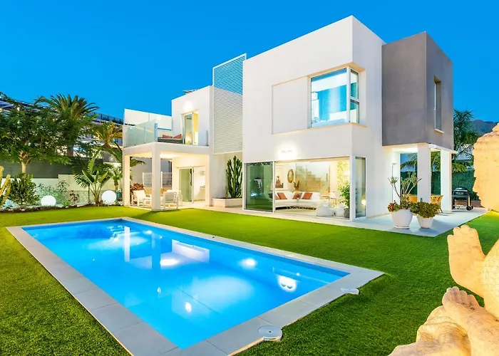 Villa Oasis Buddha Garden By Sunkeyrents *